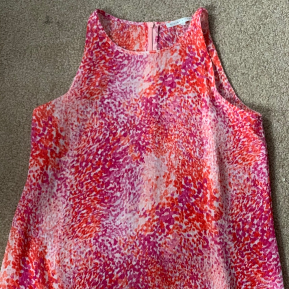 Violet & Claire top size small